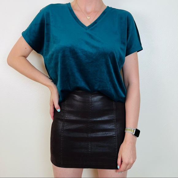 LOFT Tops - Loft green velvet t-shirt top blouse